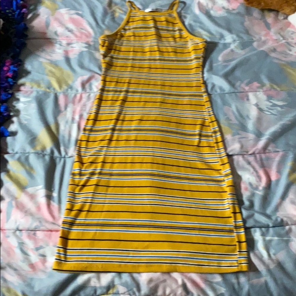 Yellow dress